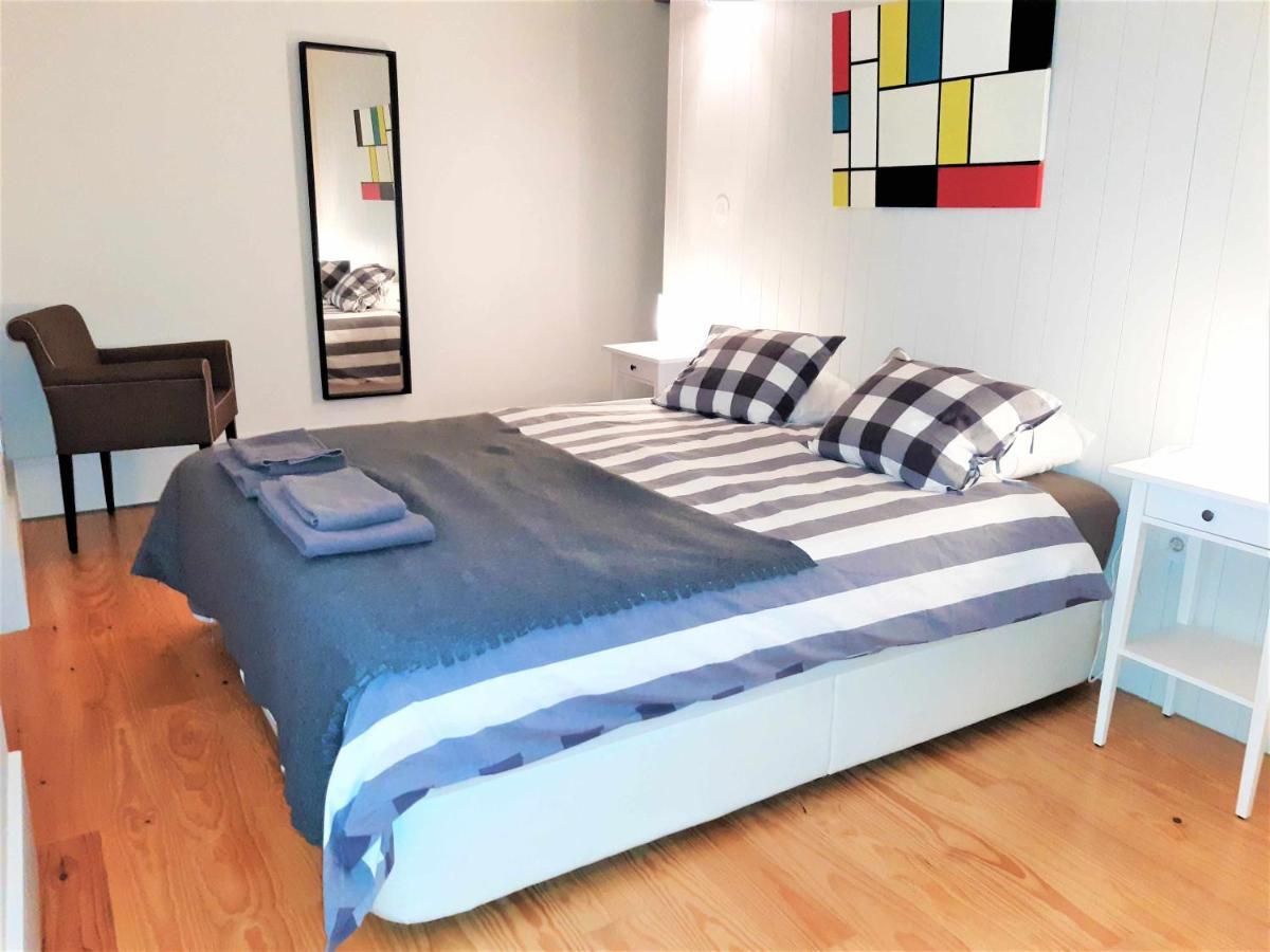 Oporto Delight 1 Luxury Apartment In Historic Center With Balcony Max 4 P Porto Exterior foto