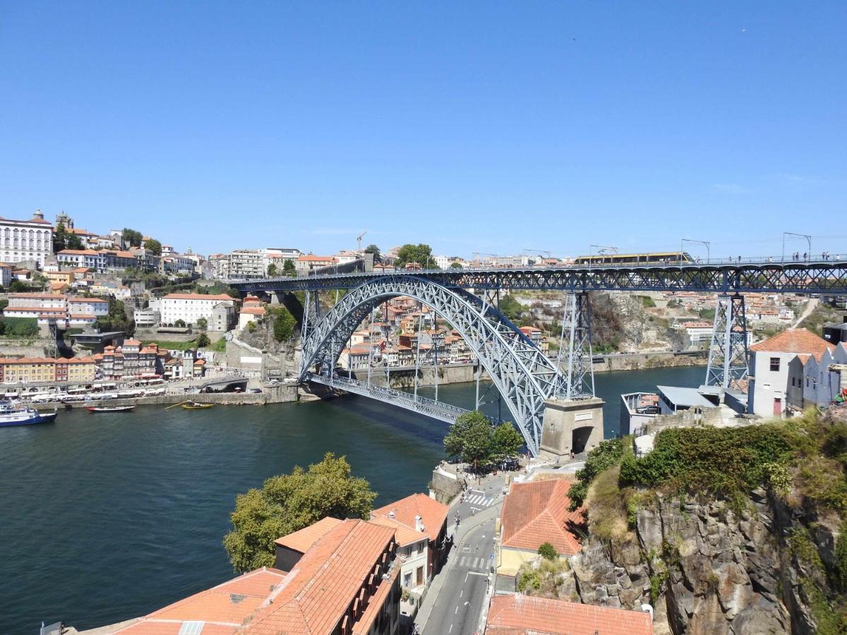 Oporto Delight 1 Luxury Apartment In Historic Center With Balcony Max 4 P Porto Exterior foto