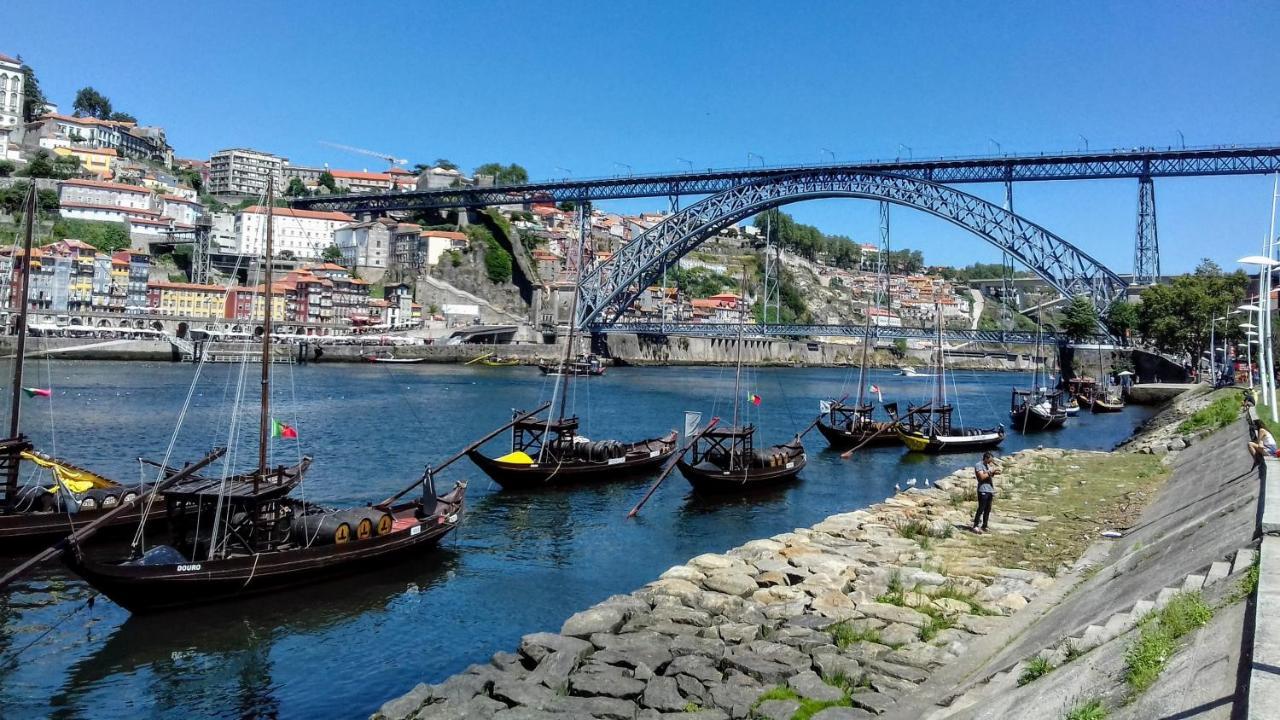 Oporto Delight 1 Luxury Apartment In Historic Center With Balcony Max 4 P Porto Exterior foto