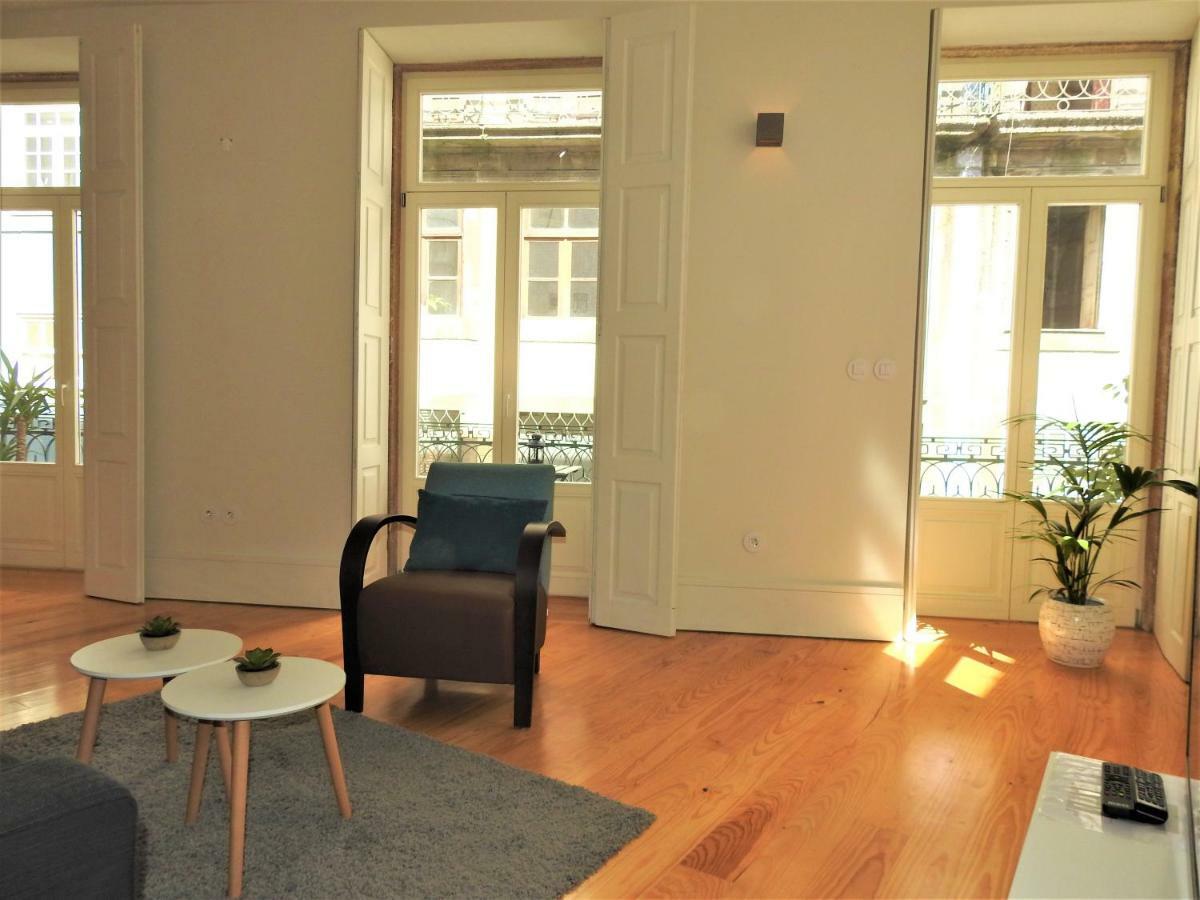 Oporto Delight 1 Luxury Apartment In Historic Center With Balcony Max 4 P Porto Exterior foto